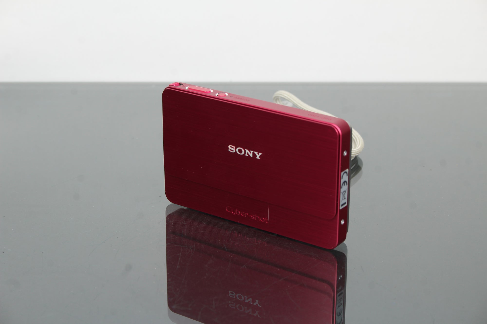 Sony Cyber-shot DSC-T700