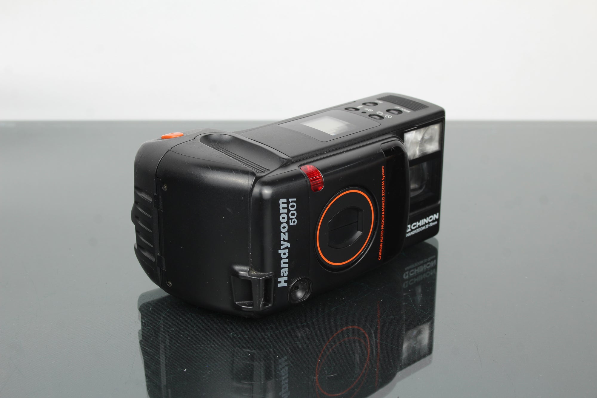 Chinon Handyzoom 5001