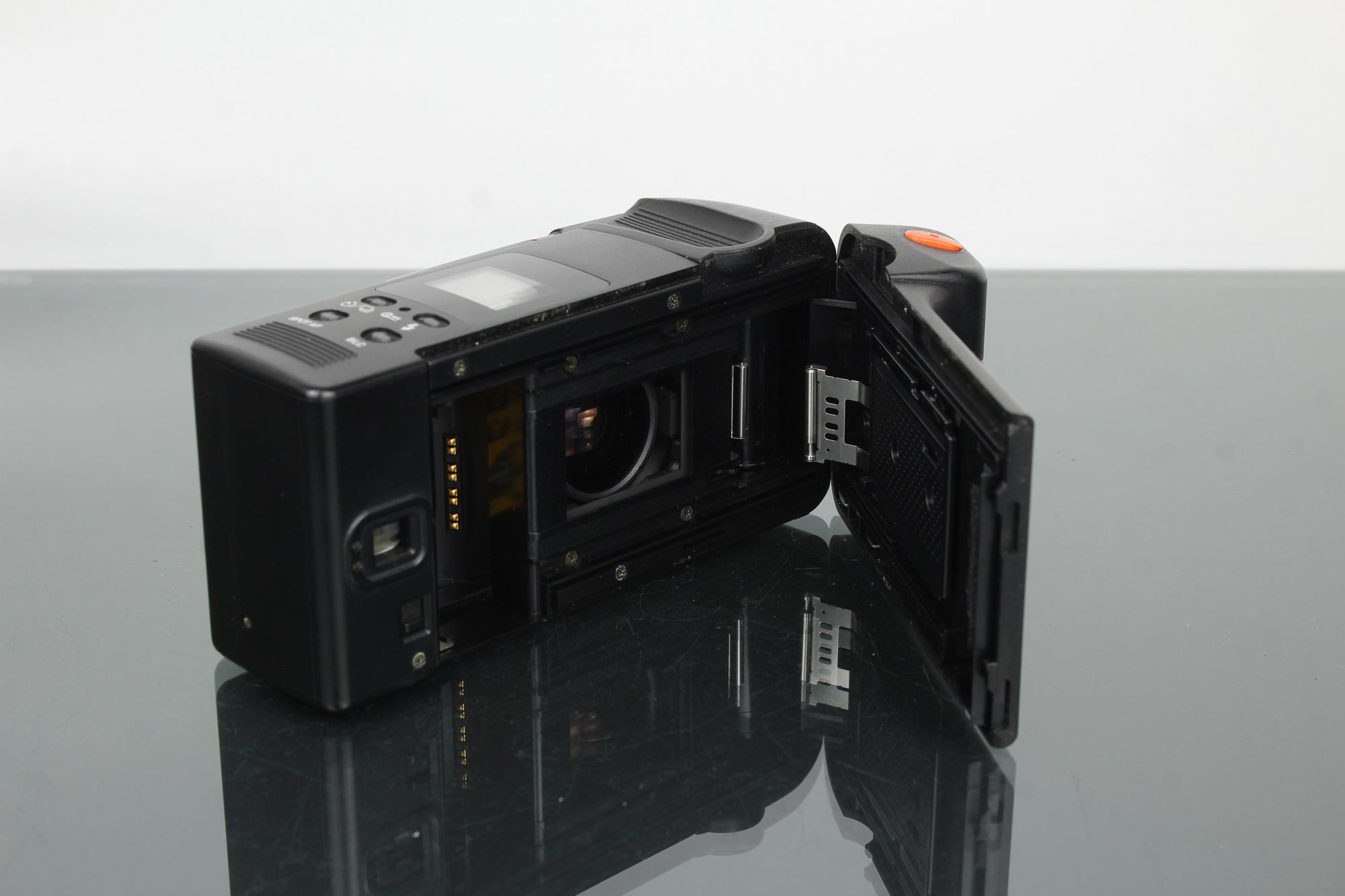 Chinon Handyzoom 5001