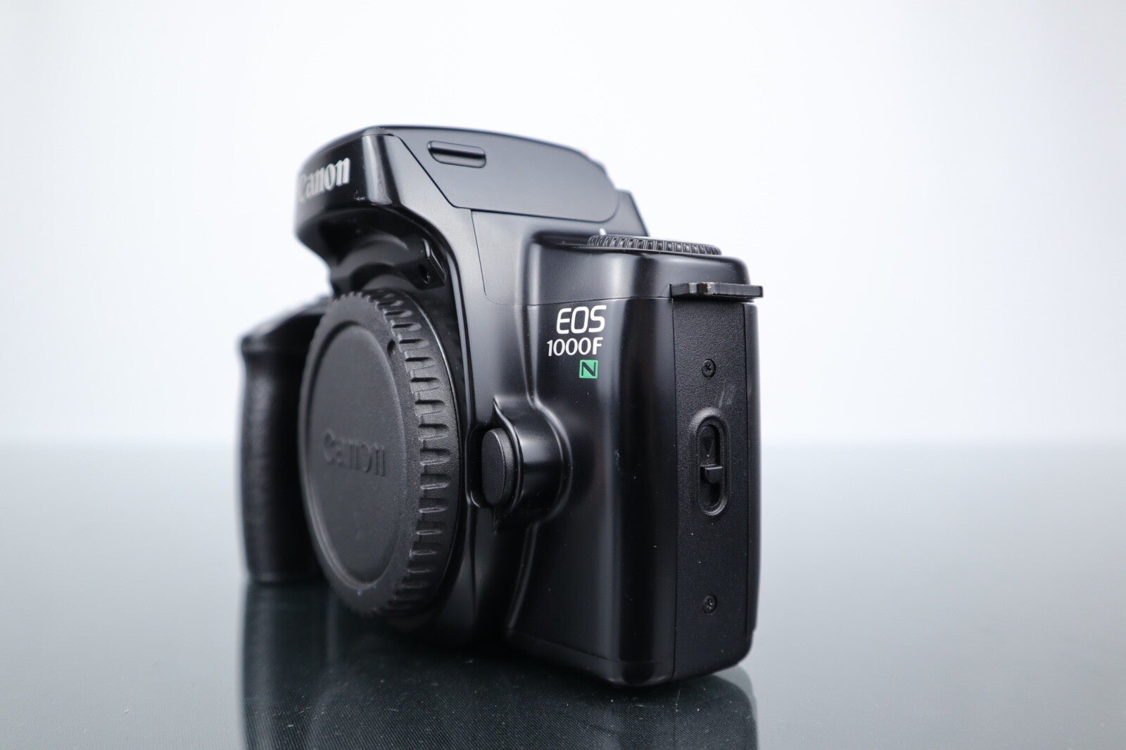 Canon EOS 1000FN AF | 35mm SLR Film Camera | Body Only - Dutch|Thrift