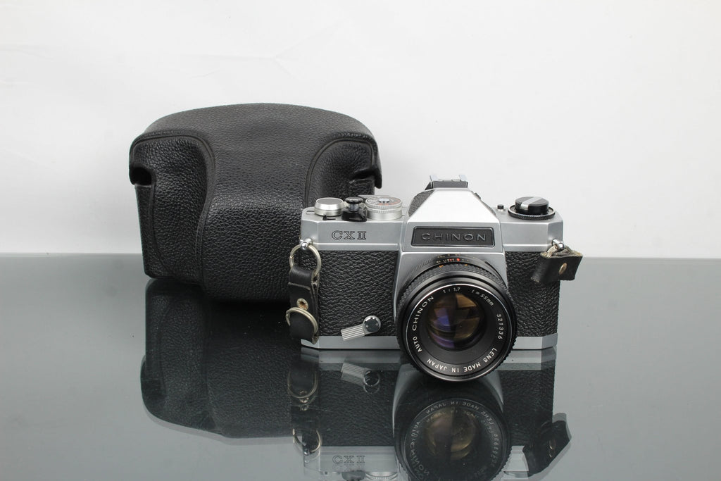Chinon CX2 + Auto Chinon 55mm 1.7 lens - Dutch|Thrift