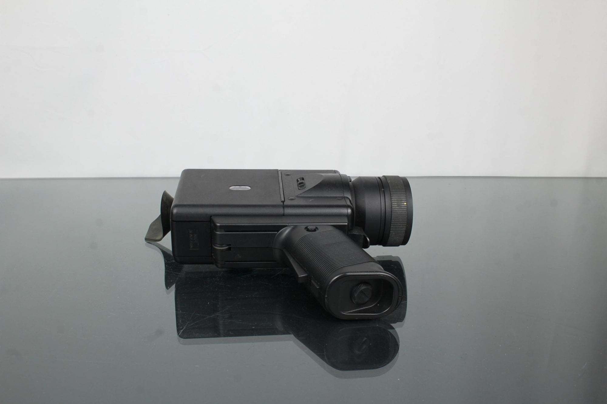 Eumig Super 8 - Dutch|Thrift