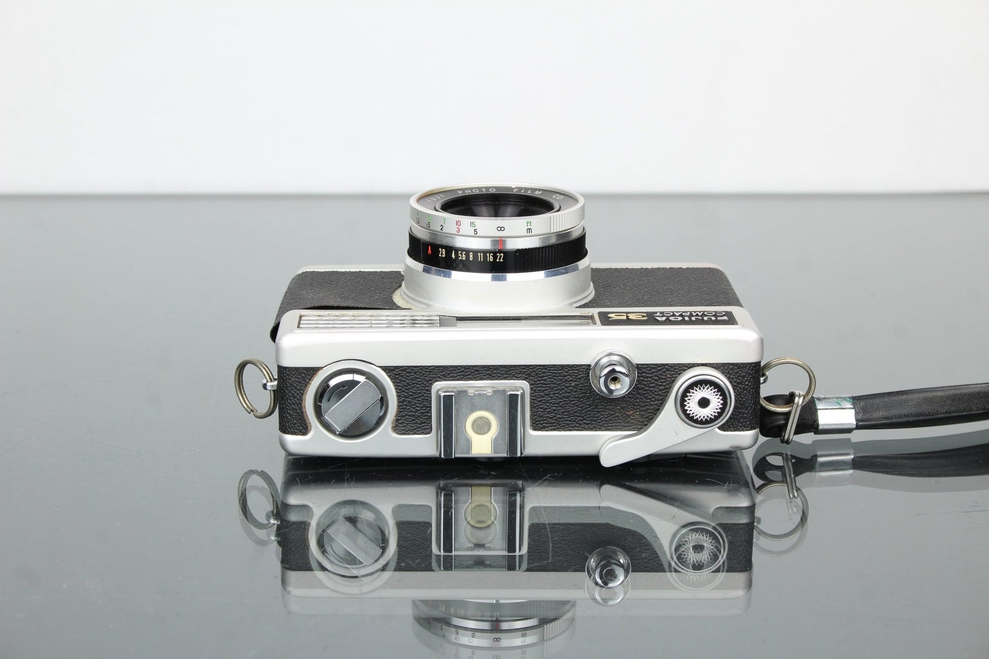 Fujica Compact 35 - Dutch|Thrift