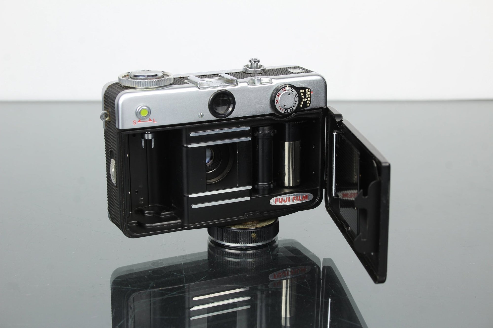 Fujica Drive - Dutch|Thrift