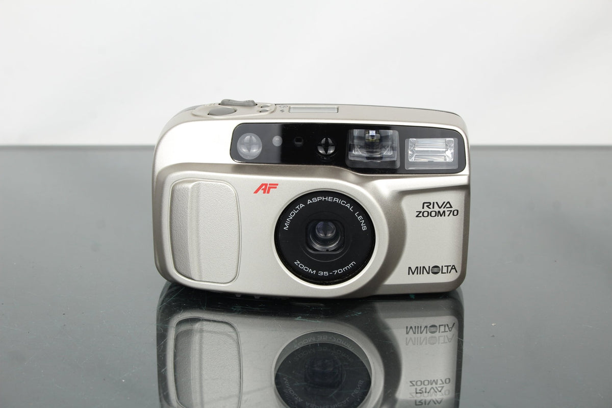 Minolta Riva Zoom 70 - Dutch|Thrift
