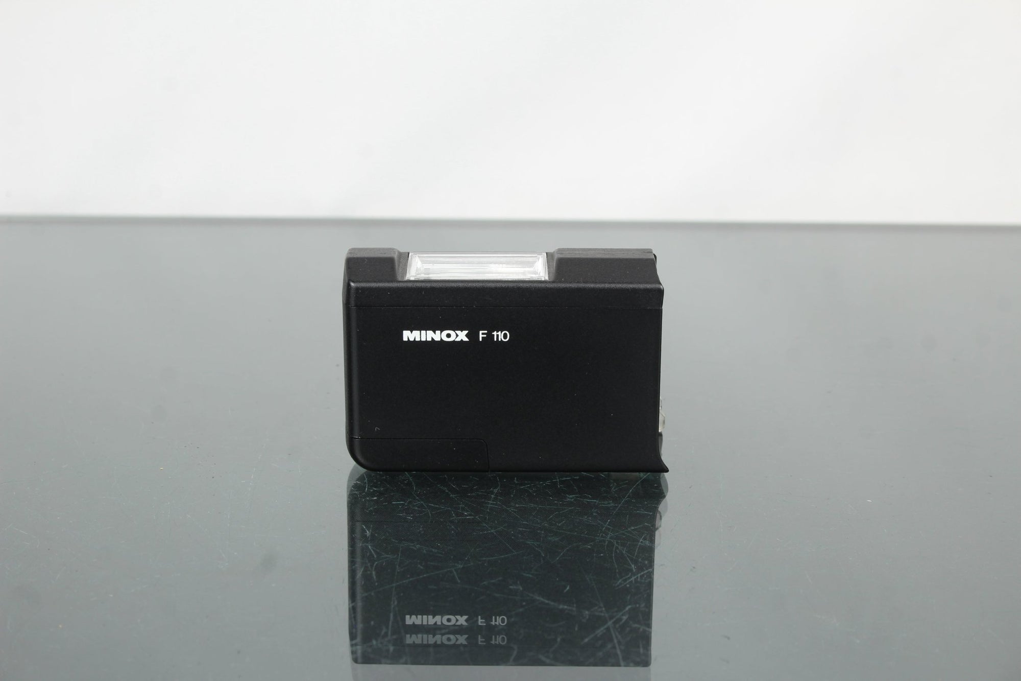 Minox 110 S - Dutch|Thrift