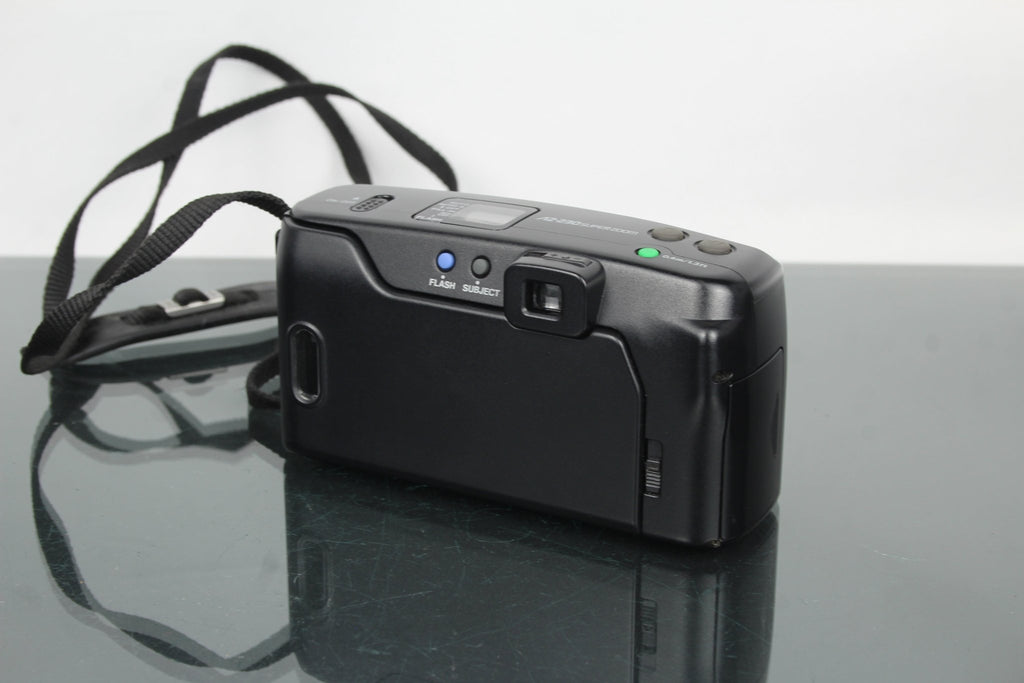 Olympus AZ - 230 Super Zoom - Dutch|Thrift