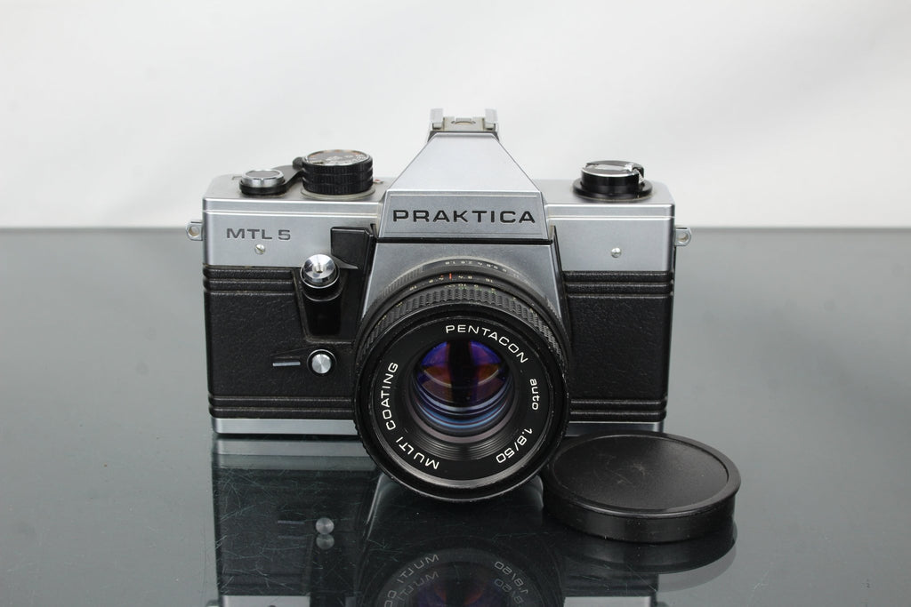 Praktica MTL 5 + Pentacon 1.8/50 lens - Dutch|Thrift