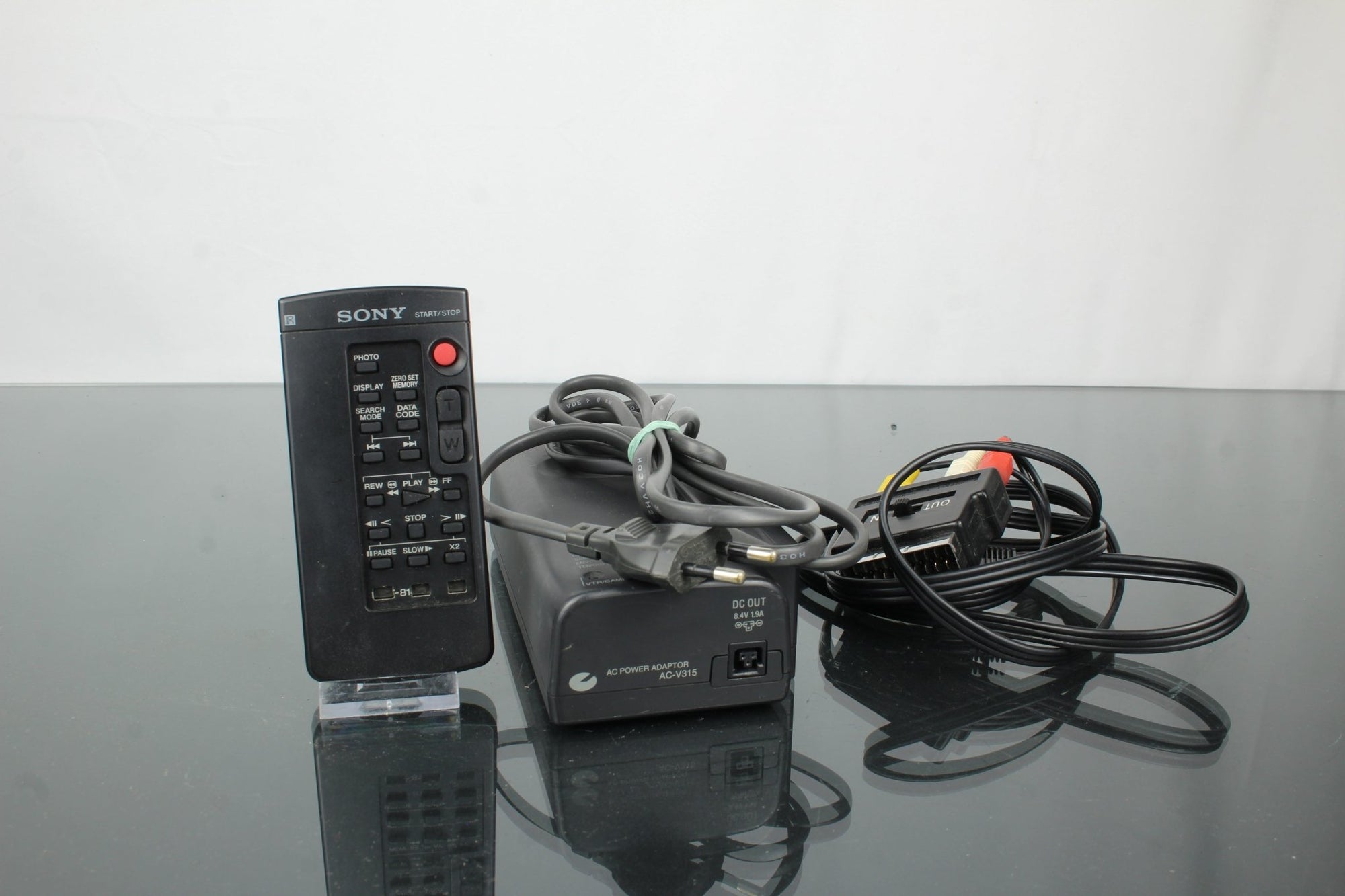 Sony CCD - TRV66E PAL - Dutch|Thrift