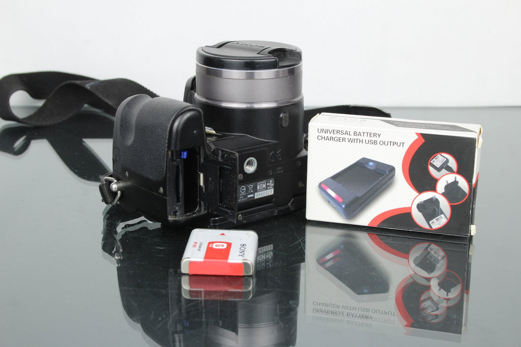 Sony DSC - H9 - Dutch|Thrift