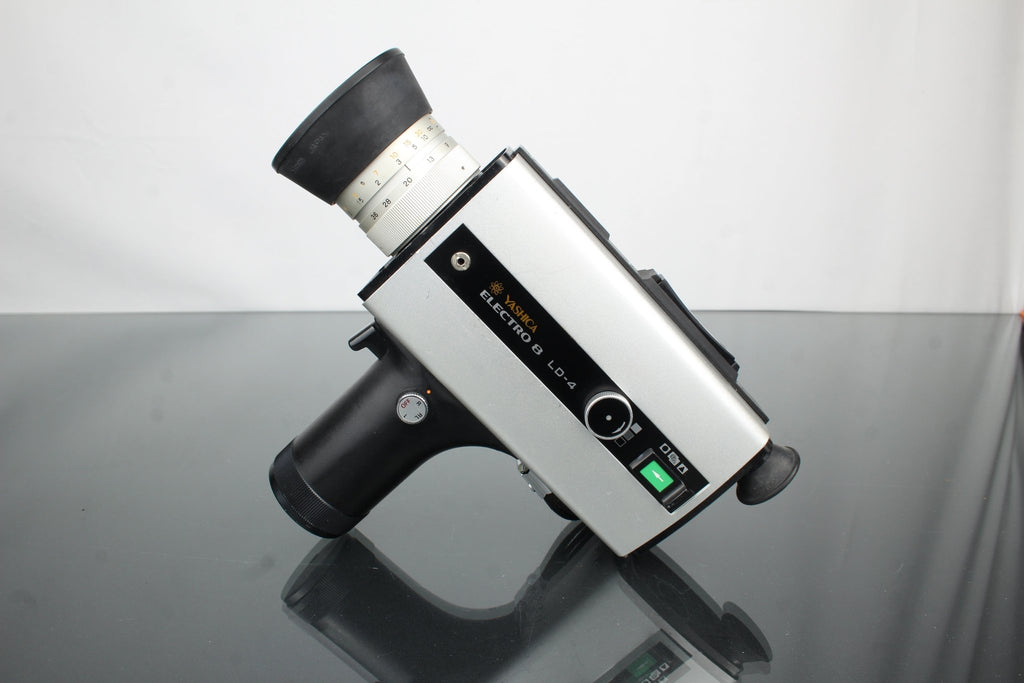 Yashica Electro 8 LO - 4 - Dutch|Thrift