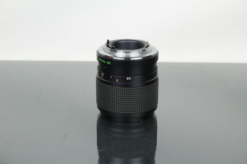 Yashica Lens MC ZOOM 35 - 70MM 1:3.5 - 4.5 (Contax/Yashica mount) - Dutch|Thrift