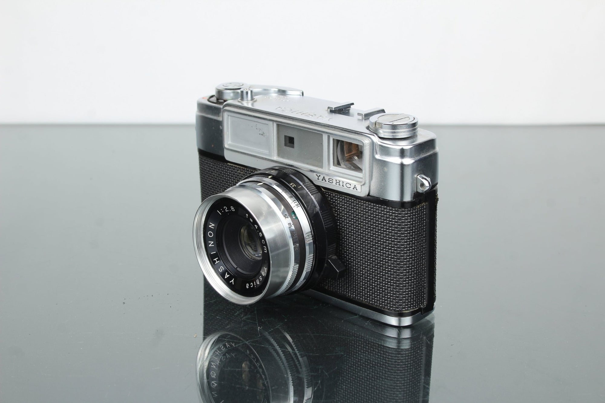 Yashica Minister - D - Dutch|Thrift