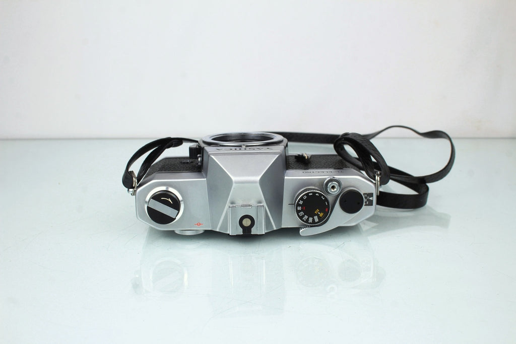 Yashica TL - Electro - Dutch|Thrift